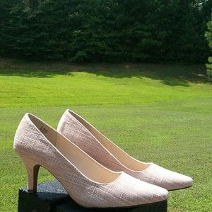 Karen Scott Clancy Light Pink Linen Blend Heel
